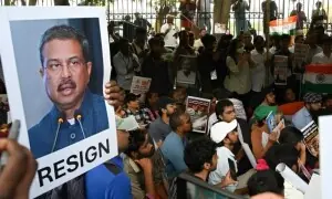 بھارت میں جین زی کا احتجاج رنگ لے آیا، وزیر تعلیم دھرمیندر پردھان مستعفی بھارت میں جین زی کا احتجاج رنگ لے آیا، وزیر تعلیم دھرمیندر پردھان مستعفی
