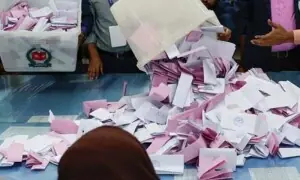 آزاد کشمیر انتخابات کا پہلا مرحلہ: غیر حتمی و غیر سرکاری نتائج کی آمد کا سلسلہ جاری