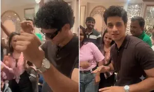 کاکروچ پارٹی کے رہنماؤں کی 'پارٹی' پر تنازع؛ 'مظاہرین کو اکیلا چھوڑ دیا'