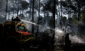 Firefighters in France, Spain scramble to contain blazes as new heatwave looms
