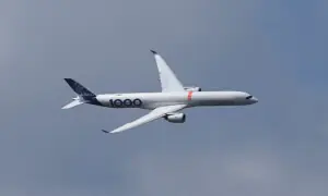 Airbus A350 jet flies 24 hours nonstop from Australia to France