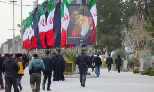 امریکی جنگی دباؤ کے باوجود ایران کی معیشت تباہ کیوں نہیں ہوئی؟