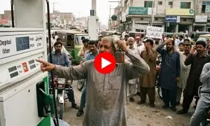 مہنگے پیٹرول نے عوام کی چیخیں نکلوا دیں!
