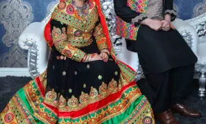 دلہن کا میک اپ، منگنی میں انگوٹھی کی رسم حرام ہے: افغان طالبان کی شادی بیاہ سے متعلق نئی ہدایات
