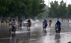 کراچی سمیت ملک کے مختلف حصوں میں بارشوں کی پیش گوئی کراچی سمیت ملک کے مختلف حصوں میں بارشوں کی پیش گوئی