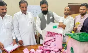 آزاد کشمیر انتخابات کا دوسرا مرحلہ: پولنگ کا وقت ختم، ووٹوں کی گنتی جاری