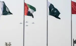 UAE resumes visit visas for Pakistanis, travel agents say