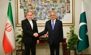 اسحاق ڈار کا عباس عراقچی سے ٹیلی فونک رابطہ، جلد دورہ پاکستان کی دعوت اسحاق ڈار کا عباس عراقچی سے ٹیلی فونک رابطہ، جلد دورہ پاکستان کی دعوت