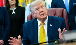 'حد سے زیادہ پیسہ کما رہی ہیں': ٹرمپ امریکی آئل کمپنیوں پر برہم، قیمتیں فوری کم کرنے کا مطالبہ 'حد سے زیادہ پیسہ کما رہی ہیں': ٹرمپ امریکی آئل کمپنیوں پر برہم، قیمتیں فوری کم کرنے کا مطالبہ