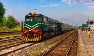 پاکستان ریلویز کا 2 بند ٹرینیں دوبارہ چلانے کا اعلان، مگر کب سے؟ پاکستان ریلویز کا 2 بند ٹرینیں دوبارہ چلانے کا اعلان، مگر کب سے؟