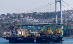 Passage of ships to Black Sea continues smoothly, Turkish officials say