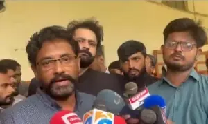 حکومت کیس متنازع بنانا چاہتی ہے، جوڈیشل انکوائری نہیں چاہتے: میر رضا کے والد کا سندھ ہائیکورٹ کو خط