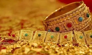 مسلسل اضافے کے بعد سونے کی قیمت میں بڑی کمی، تولہ کتنے کا ہوگیا؟ مسلسل اضافے کے بعد سونے کی قیمت میں بڑی کمی، تولہ کتنے کا ہوگیا؟