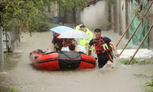 Mudslide kills one in China as heavy rains threaten more flooding
