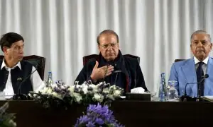 آزاد کشمیر میں حکومت سازی، قائد ایوان کے انتخاب کا اختیار نواز شریف کو سونپ دیا گیا
