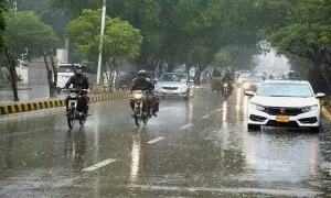 محکمہ موسمیات کی مزید بارشوں کی پیشگوئی، کہاں کہاں بادل برسیں گے