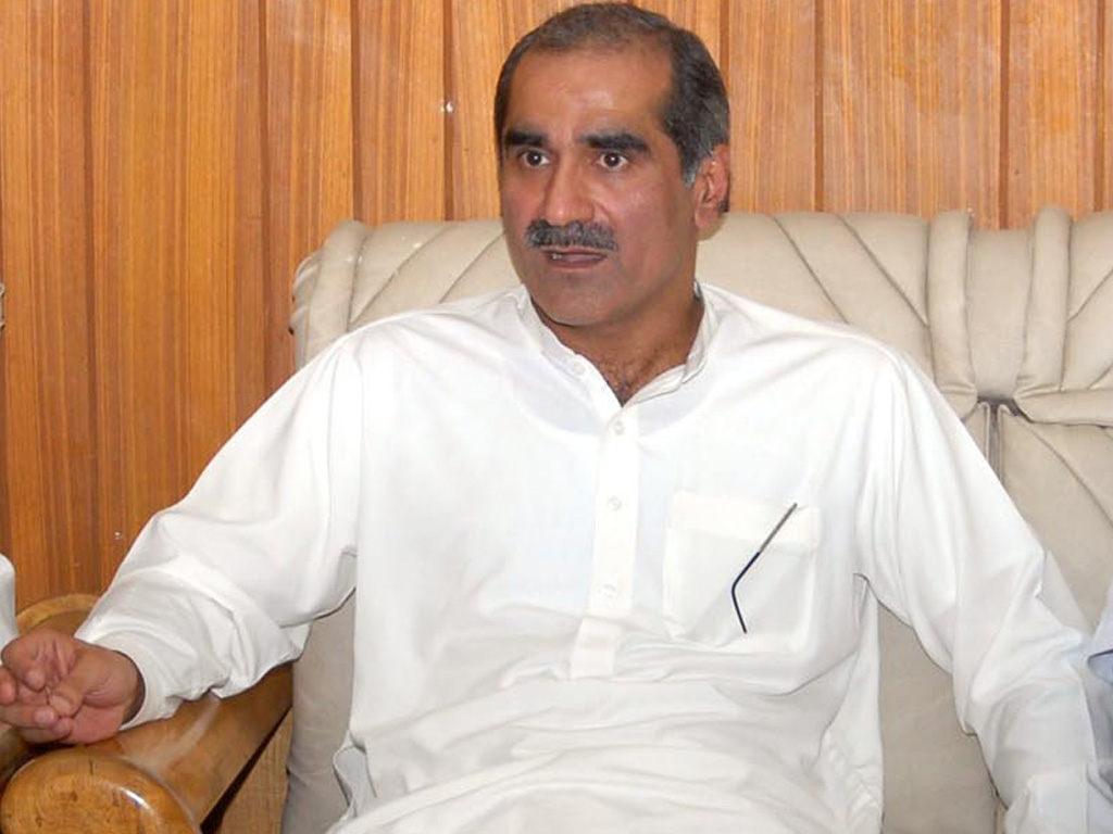 Saad Rafique says Pakistan isn&rsquo;t completely independent | Aaj News