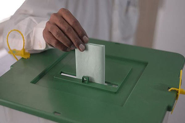 سندھ اور پنجاب کے کئی علاقوں میں بلدیاتی انتخابات