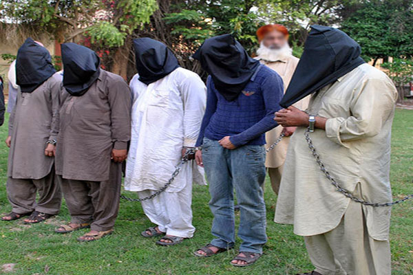 سرچ آپریشن کے دوران چھتیس مشتبہ افراد گرفتار
