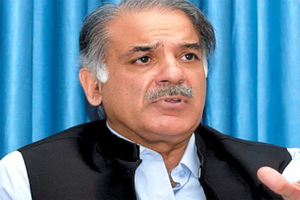 سڑکیں بنانا ہی نہیں،ان کی دیکھ بھال بھی محکمے کی ذمہ داری ہے،شہباز شریف