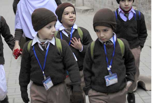 کراچی میں اسکولوں پر دہشتگردی کا خدشہ