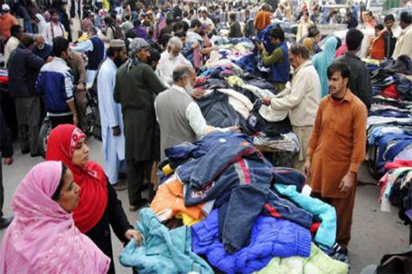سردی کی شدت بڑھتے ہی اونی ملبوسات کی خریداری عروج پر