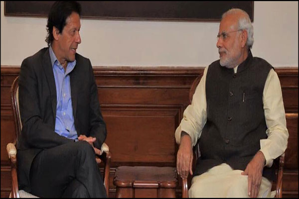 عمران خان کی بھارتی وزیر اعظم سے ملاقات