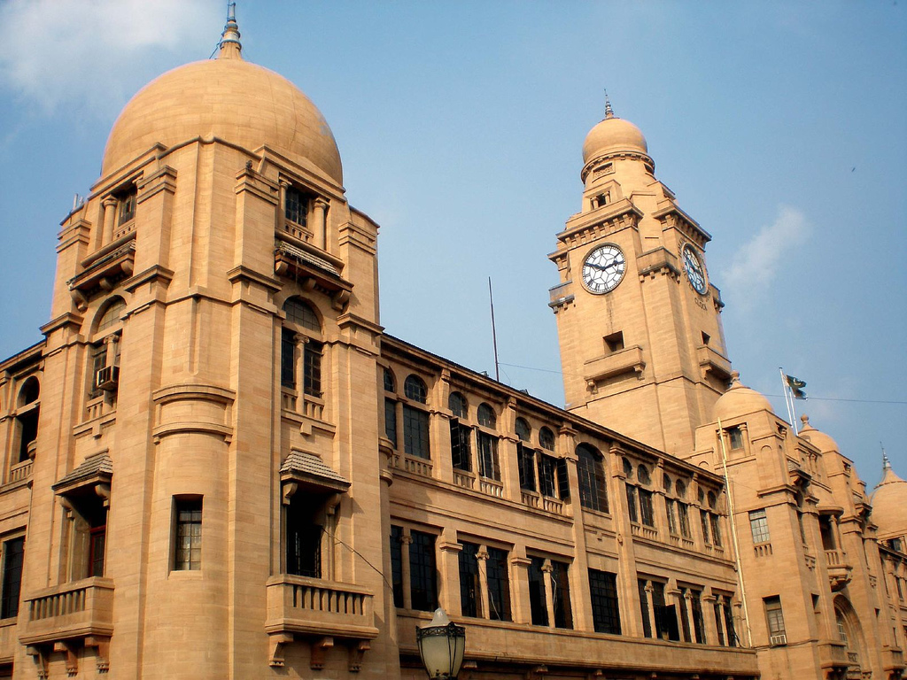 کراچی :میئر آنے سے پہلے ہی اختیارات کی جنگ شروع