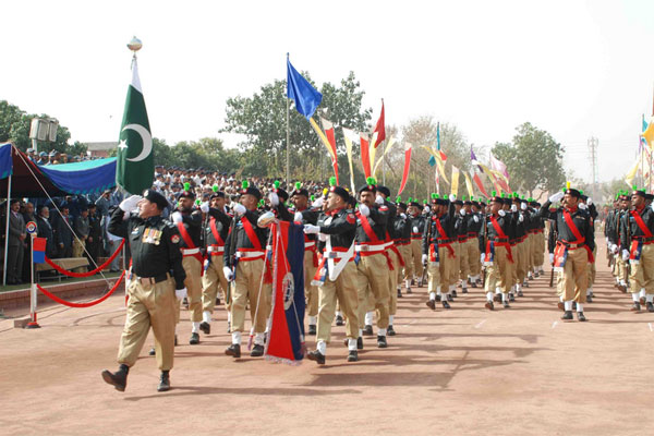 پنجاب پولیس :زیر تربیت اہلکاروں کی پاسنگ آوٹ پریڈ