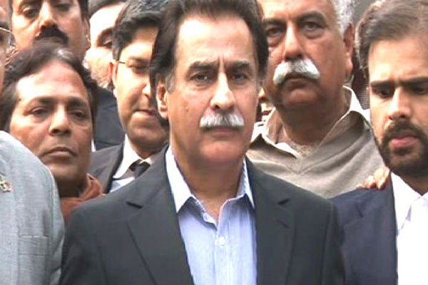 مشرف اپنے دوستوں کو رسو ا نہ کریں ،ایاز صادق