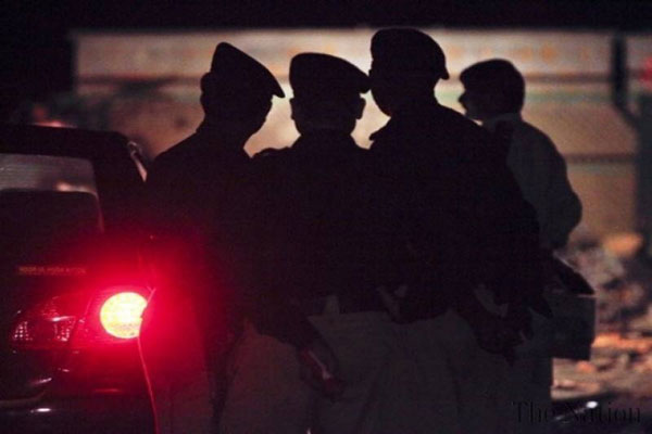 پشاور پولیس کی اہم کارروائیاں ،چار دہشتگرداور تین سہولت کار گرفتار