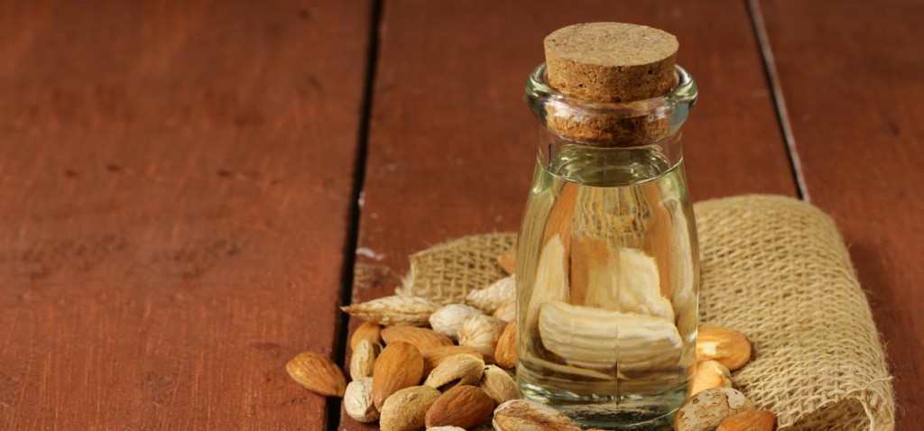 24-Amazing-Benefits-Of-Almond-Oil-For-Skin-Hair-And-Health