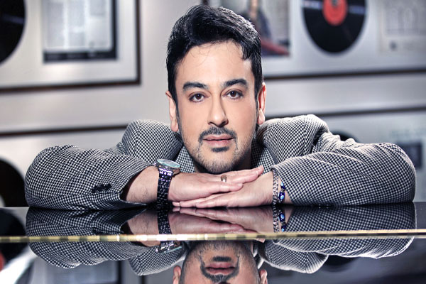 پندرہ اگست کو پیدا ہوا اس لئے پیدائشی انڈین ہوں،عدنان سمیع