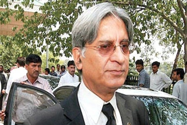 پیپلزپارٹی پر دہشتگردی کا الزام لگانا زیادتی ہے،اعتزاز احسن
