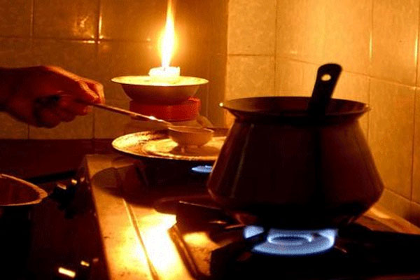 گیس کی بندش کے باعث گھریلوں نظام زندگی مفلوج