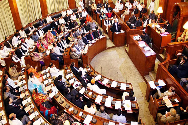 سندھ اسمبلی سے اٹھنے والی احتجاجی لہرعوامی بے چینی کا سبب