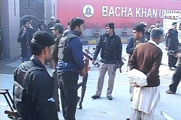چارسدہ میں باچاخان یونیورسٹی پرحملہ،20افرادجاں بحق