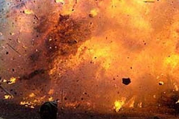 پشاور: پھندو چوک سبزی منڈی کے قریب بم دھماکا