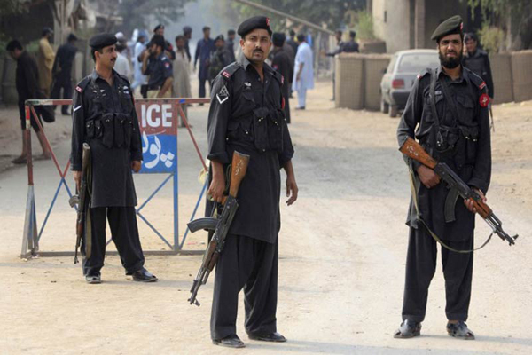 چارسدہ:یونیورسٹیوں کے اندر پولیس چوکیاں بنانے کا مطالبہ