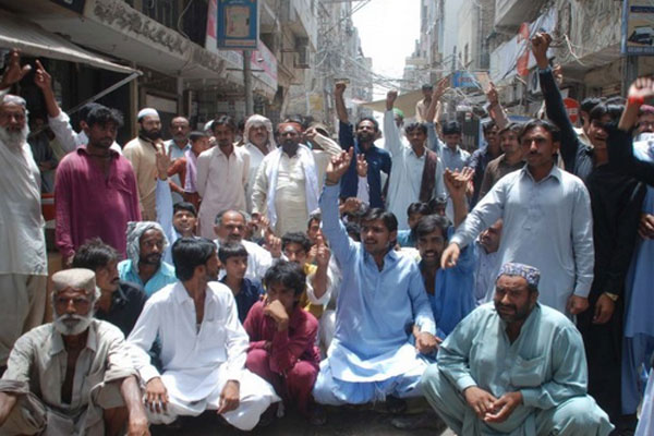 سکھر :لوڈ شیڈنگ کیخلاف شہریوں کو احتجاج