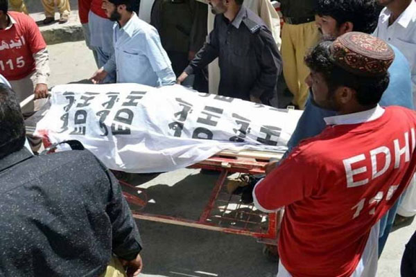 کراچی پولیس کااہلکارلاڑکانہ کےقریب قتل