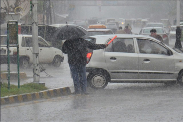 ملک کے بیشترعلاقوں میں بارش،سردی میں اضافہ