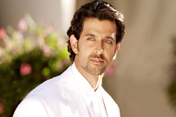 رتیک ہوئے اپنے مداحوں پر مہربان