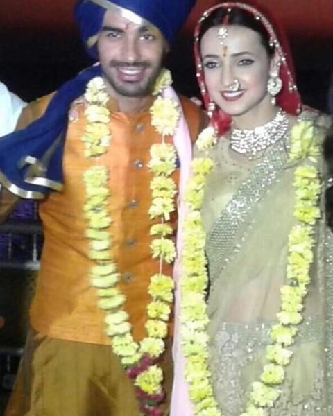 سنا یا ایرانی کی زندگی میں آیا نیا موڑ۔۔۔