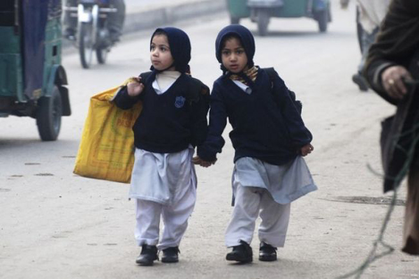 پنجاب:سردی کے باعث ایک ہفتے کی تعطیلات کا اعلان