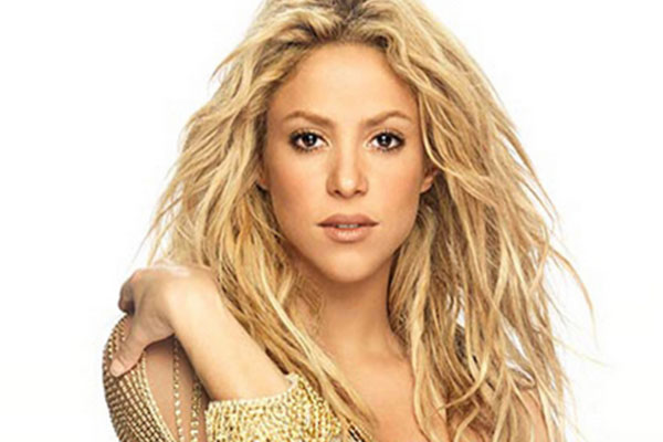 شکیرا کرکٹ کی مداح نکلیں