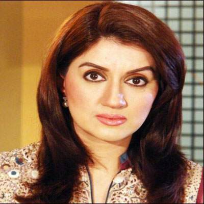 لوگوں کے بعد اب عائشہ بھی اپنا مزاق اُڑا رہی ہیں