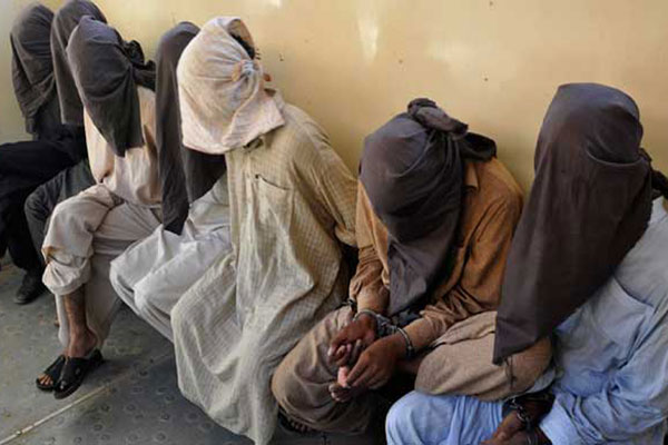 اسلام آبادسے8مشتبہ افراد گرفتار، اسلحہ برآمد