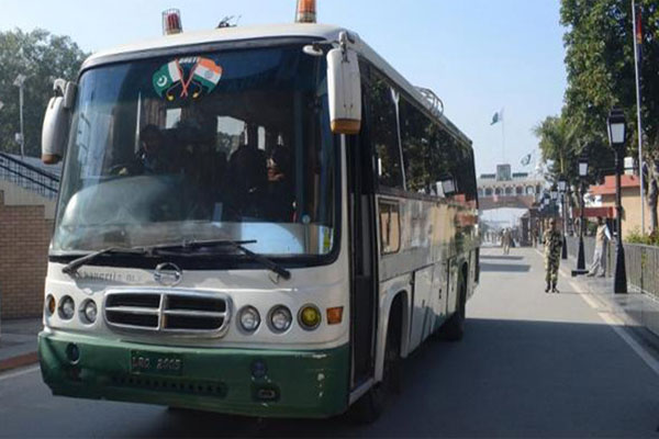 بھارت میں ہنگامے ،دوستی بس سروس معطل