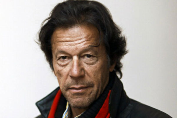 پاکستان کا سب سے بڑا مسئلہ کرپشن اور ٹیکس چوری ہے، عمران خان